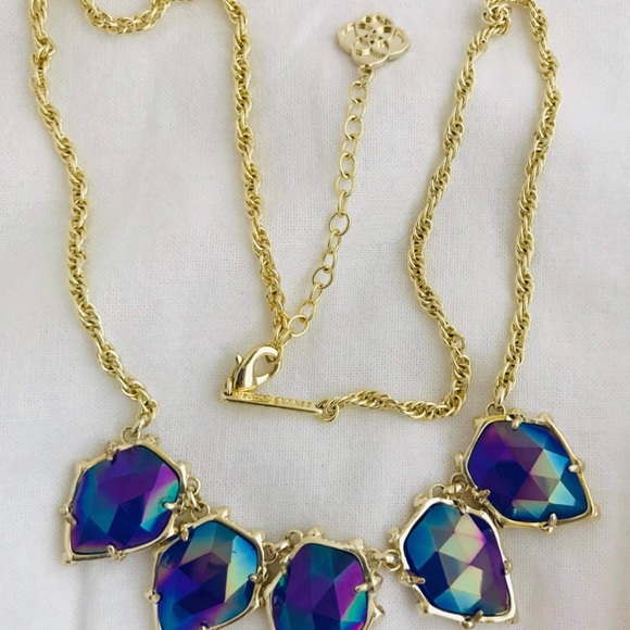 Kendra Scott Necklace - Picture 4 of 11